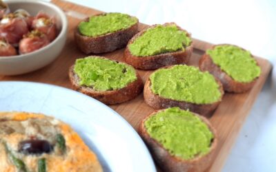 Crostini met tuinbonenpesto