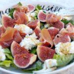 Salade met vijgen, mozzarella en prosciutto